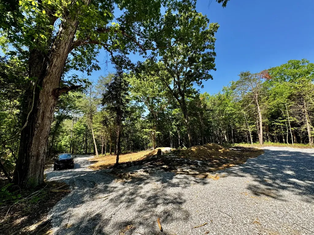 Lot 14 Buck Tail Drive Burnside KY 42519