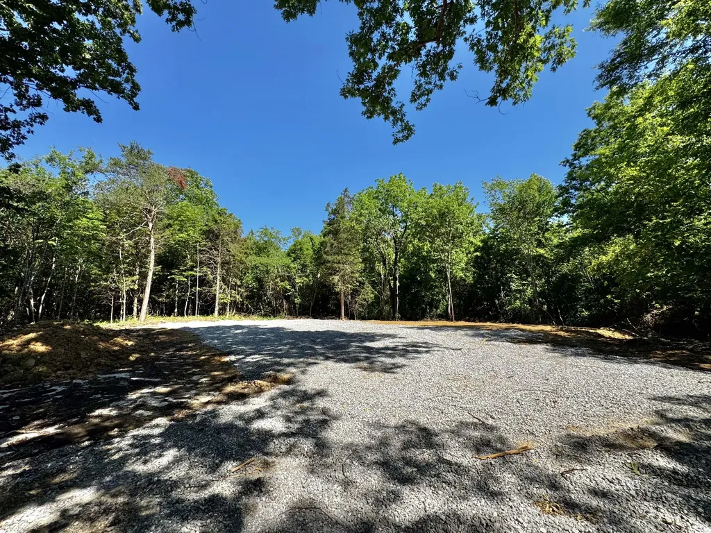 Lot 14 Buck Tail Drive Burnside KY 42519