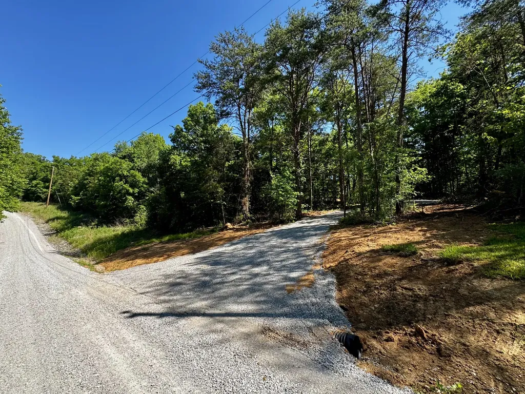 Lot 14 Buck Tail Drive Burnside KY 42519