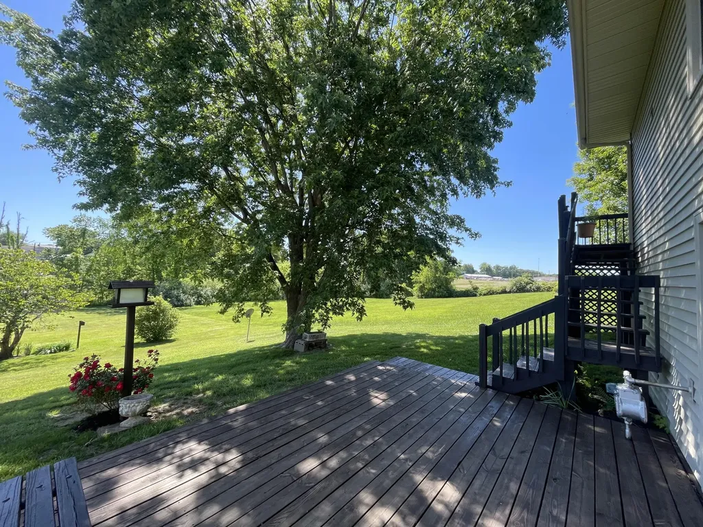 561 Old Whitley Road London KY 40744