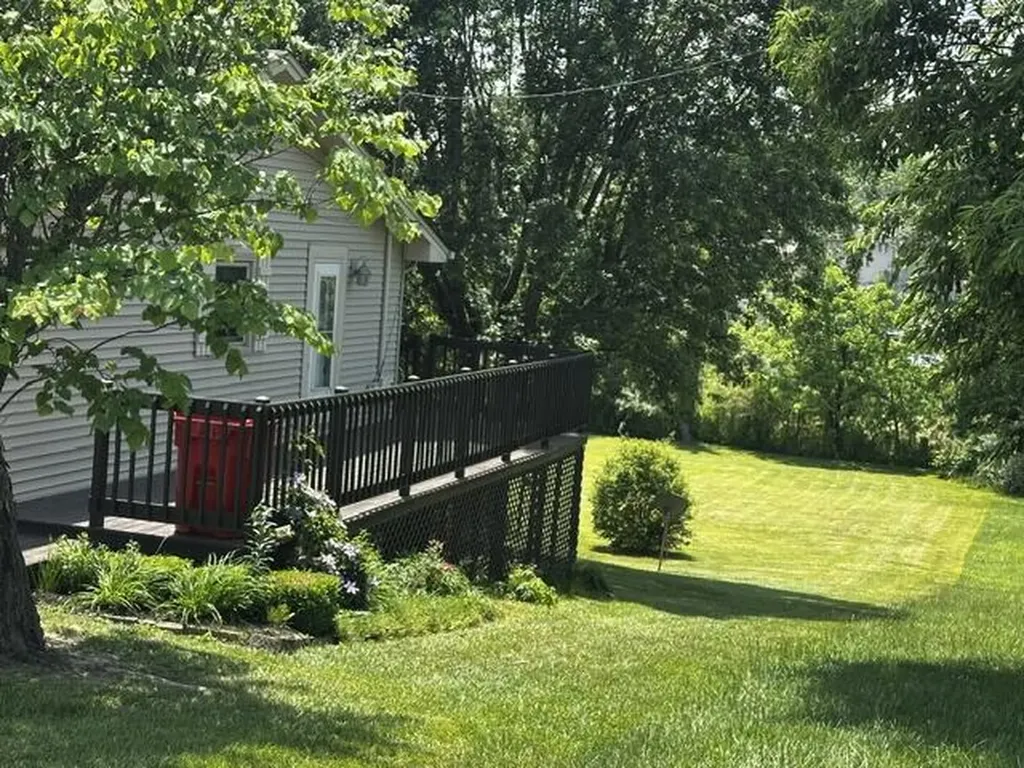 561 Old Whitley Road London KY 40744
