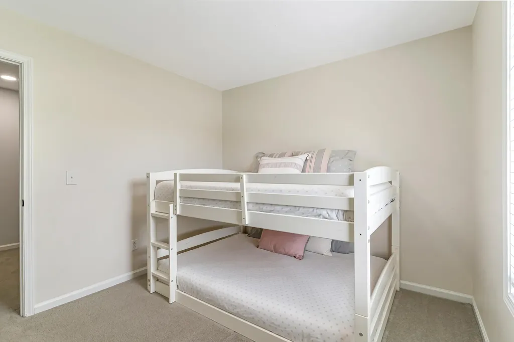 136 Baybrook Circle Nicholasville KY 40356
