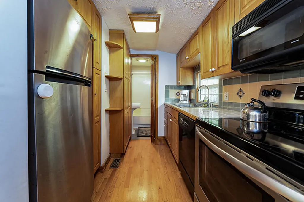 392 Lakeview Point Road Harrodsburg KY 40330