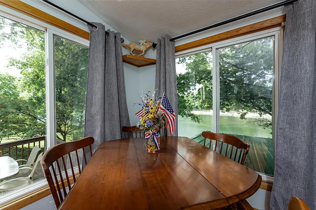392 Lakeview Point Road Harrodsburg KY 40330