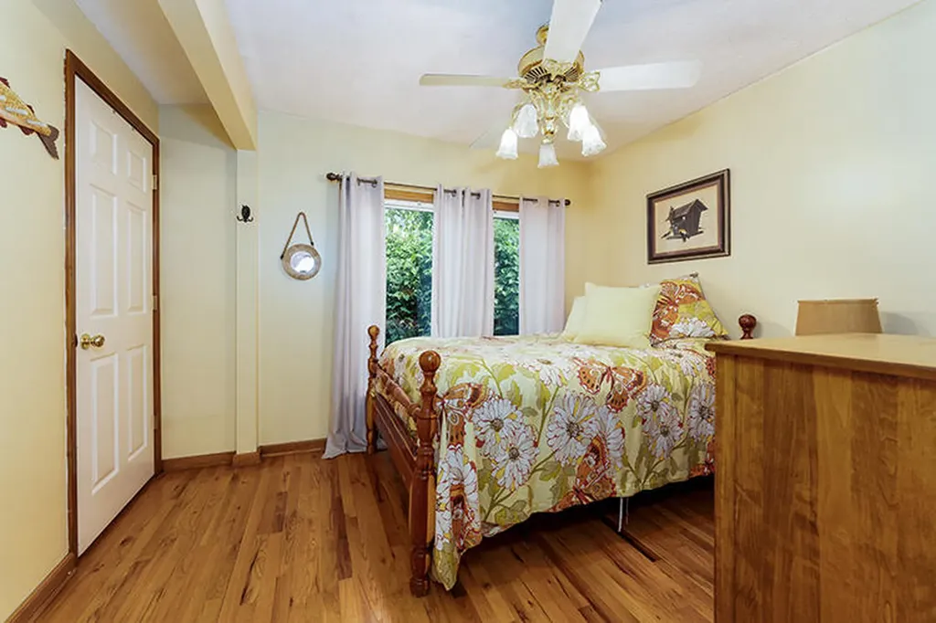 392 Lakeview Point Road Harrodsburg KY 40330