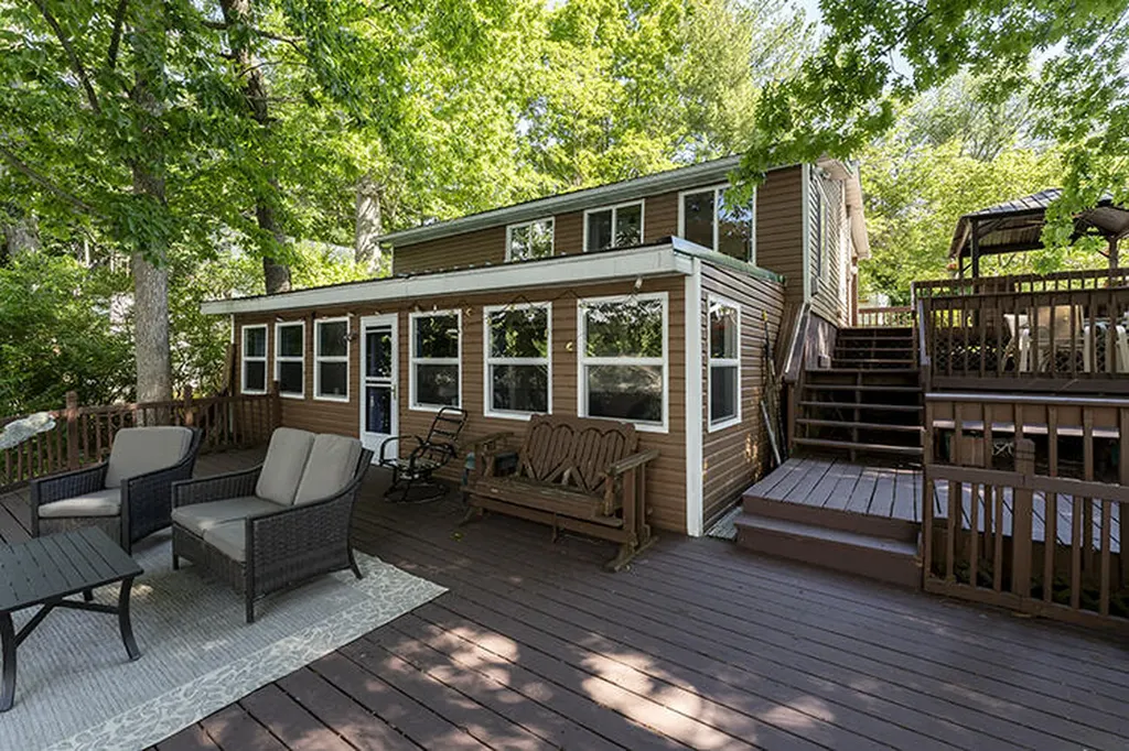 392 Lakeview Point Road Harrodsburg KY 40330