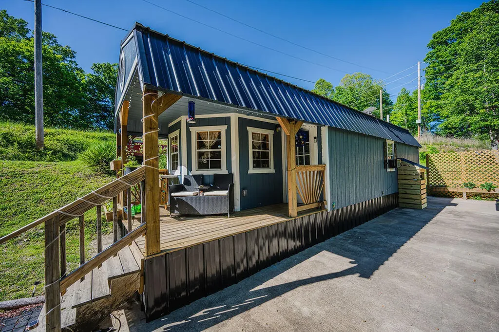22 Randa Smith Road Beattyville KY 41311