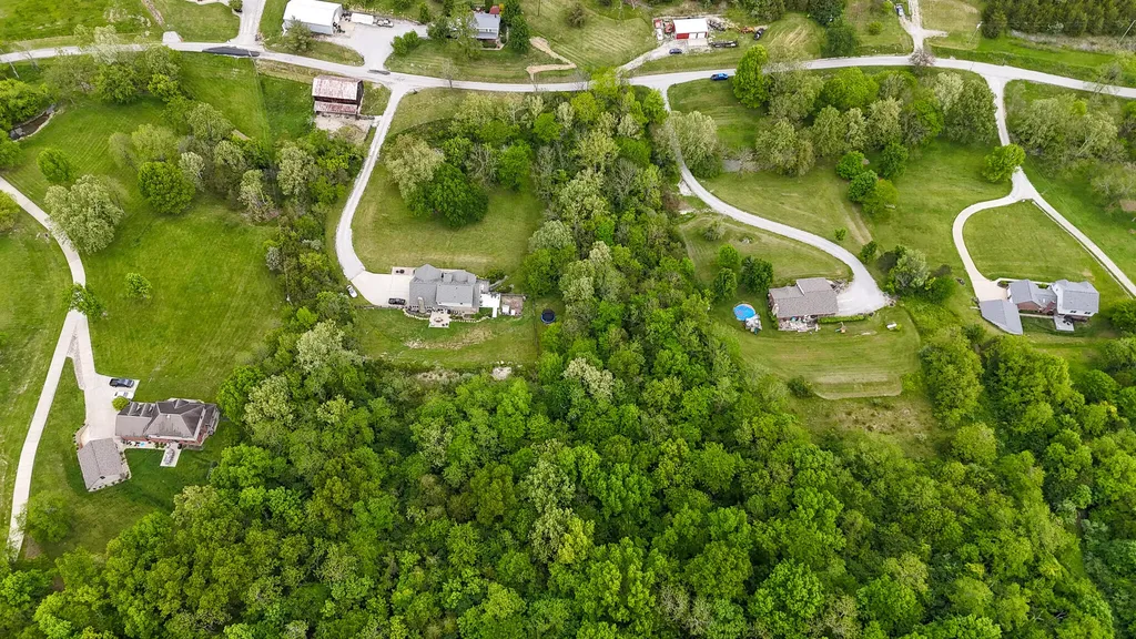 3159 10 Mile Road Melbourne KY 41059