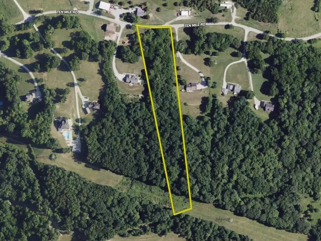3159 10 Mile Road Melbourne KY 41059