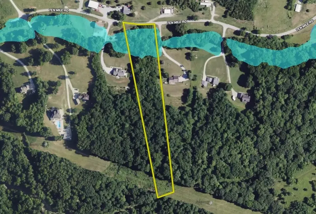 3159 10 Mile Road Melbourne KY 41059
