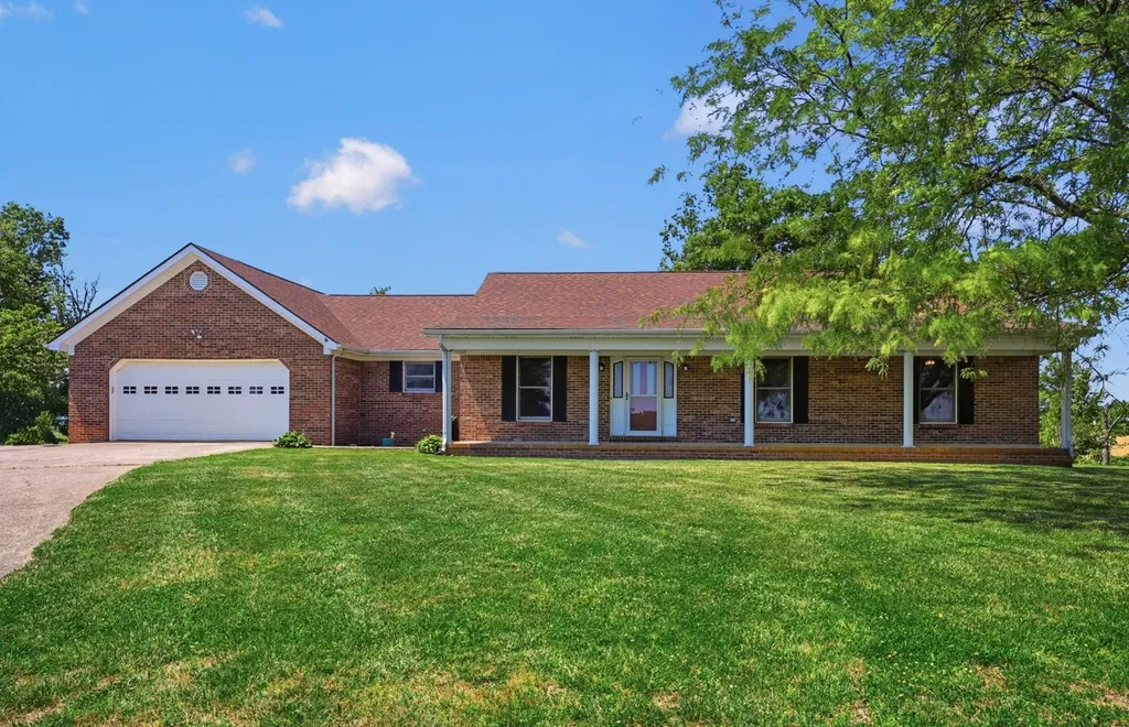 168 Dory Drive Salvisa KY 40372