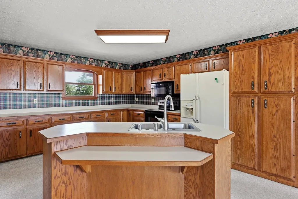 168 Dory Drive Salvisa KY 40372