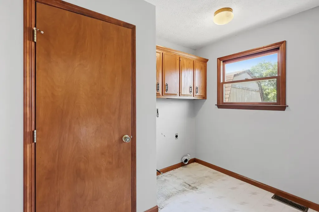 168 Dory Drive Salvisa KY 40372