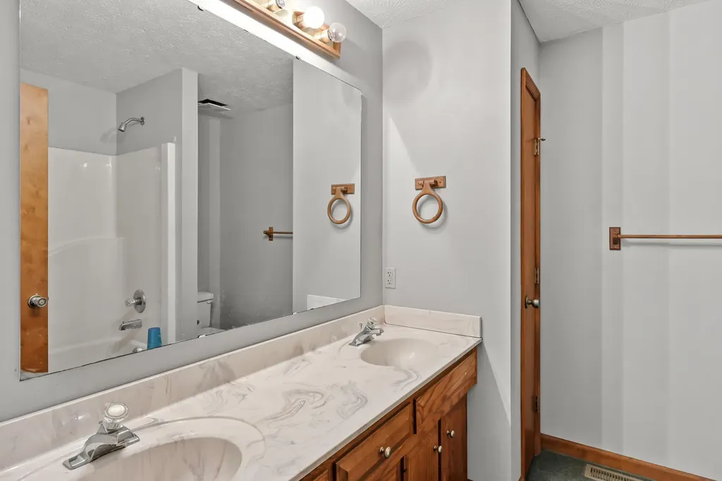 168 Dory Drive Salvisa KY 40372