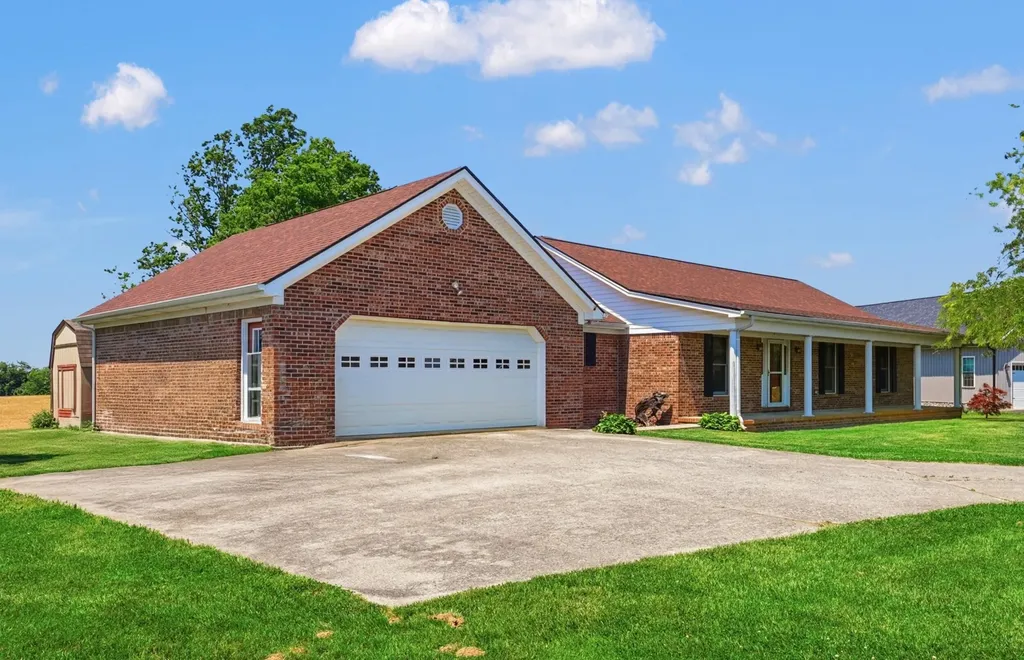 168 Dory Drive Salvisa KY 40372
