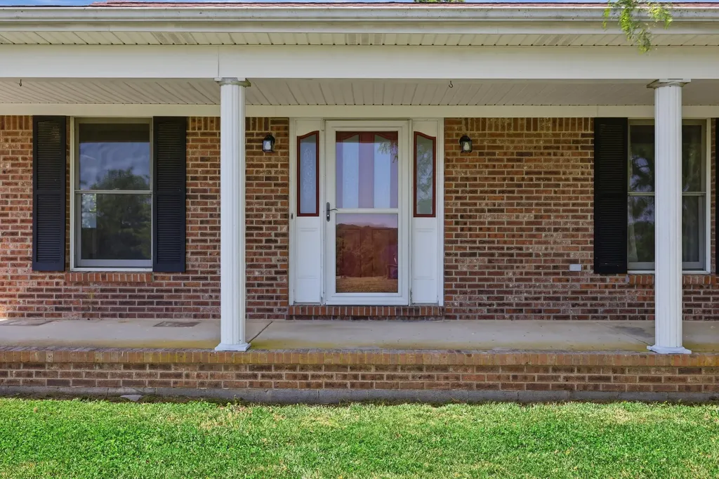 168 Dory Drive Salvisa KY 40372
