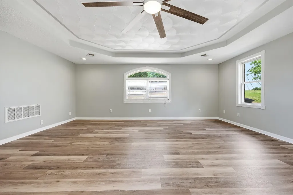 607 Keeneland Drive Bardstown KY 40004