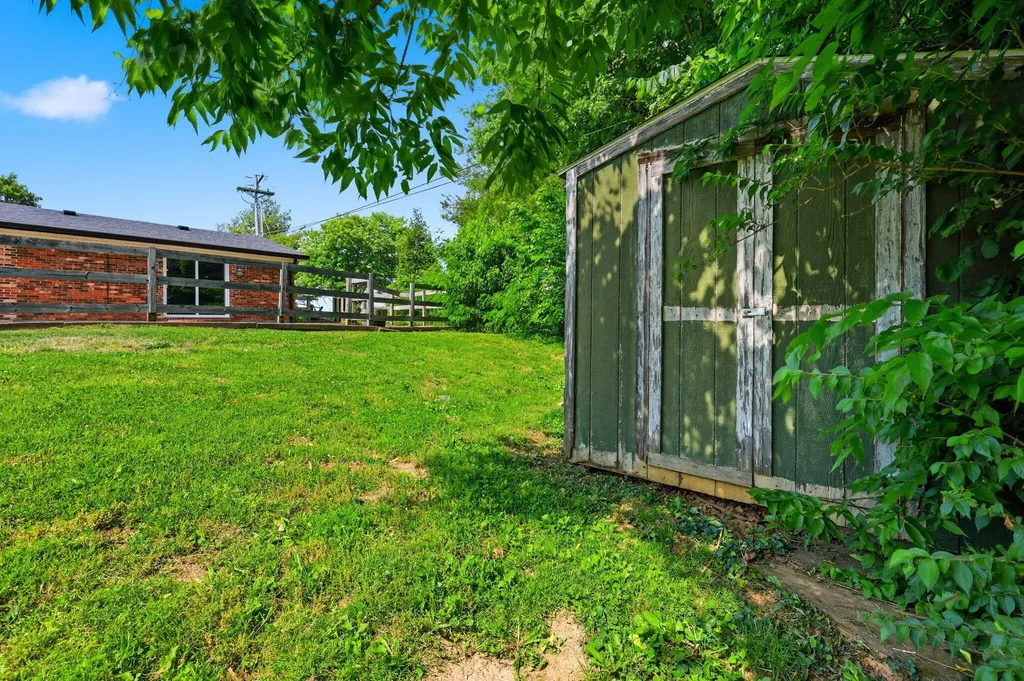 607 Keeneland Drive Bardstown KY 40004