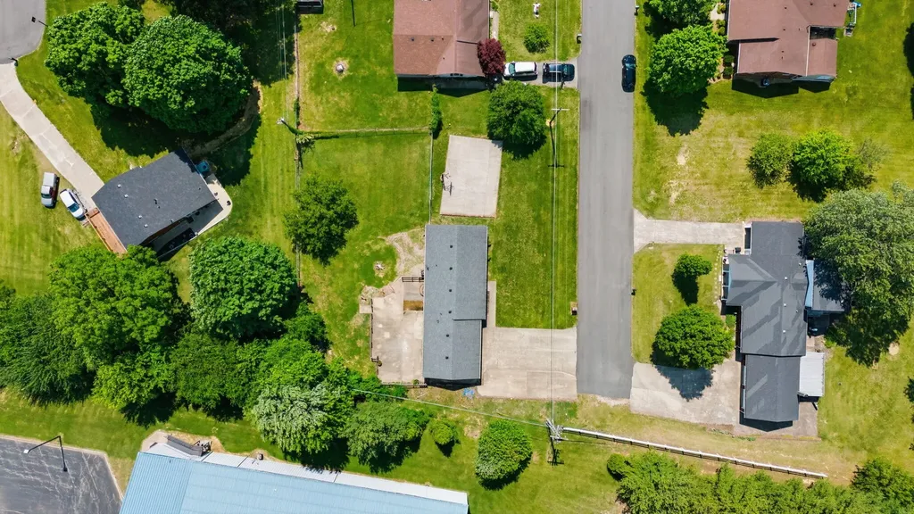 607 Keeneland Drive Bardstown KY 40004