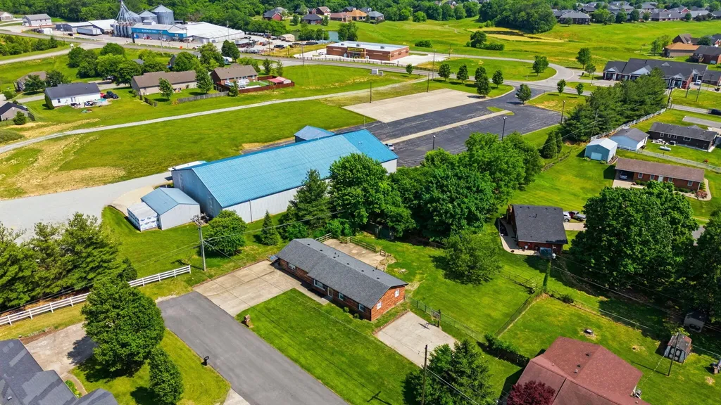 607 Keeneland Drive Bardstown KY 40004