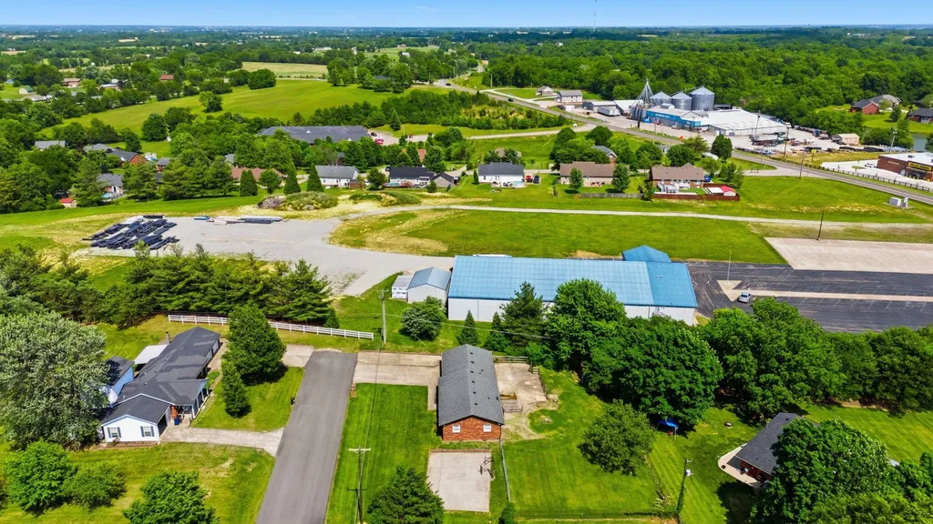 607 Keeneland Drive Bardstown KY 40004