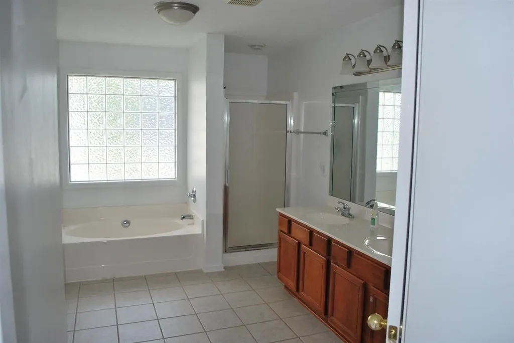 3285 Keithshire Way Lexington KY 40503