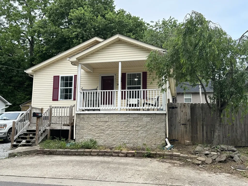 306 N Water Street Georgetown KY 40324