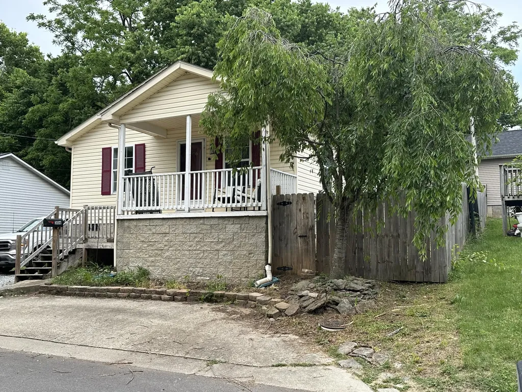 306 N Water Street Georgetown KY 40324