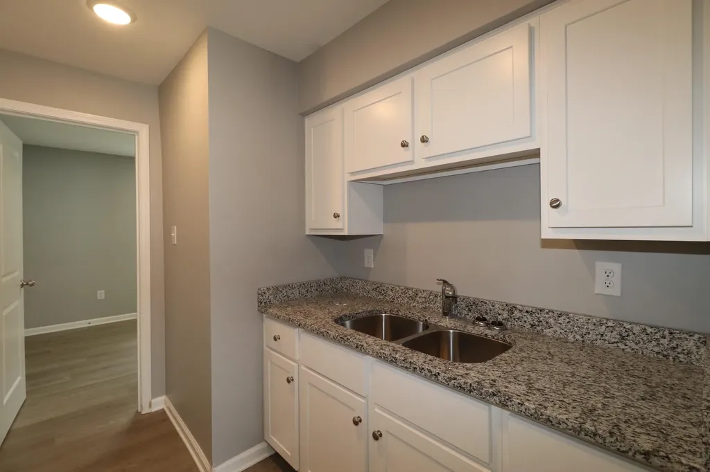 203 S 1st Street Nicholasville KY 40356