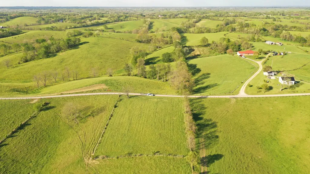 1 Gillispie Road Paris KY 40361