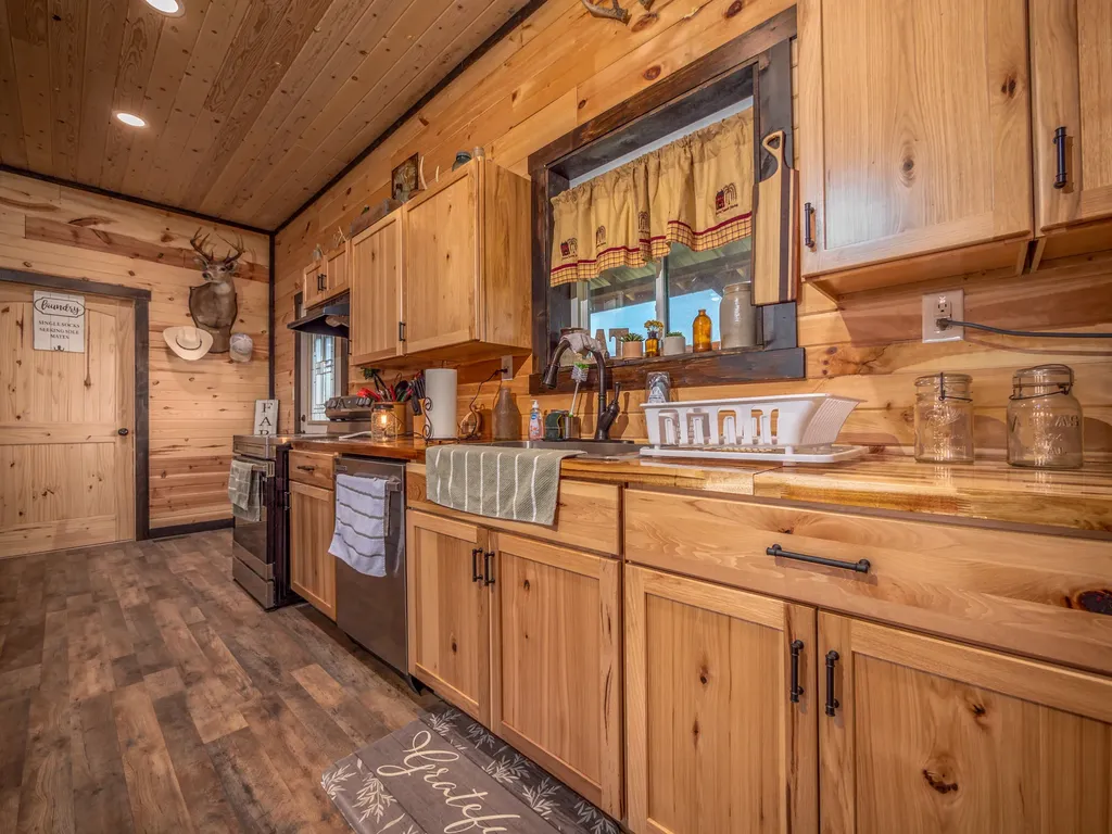 2850 Tea Run Road Ewing KY 41039