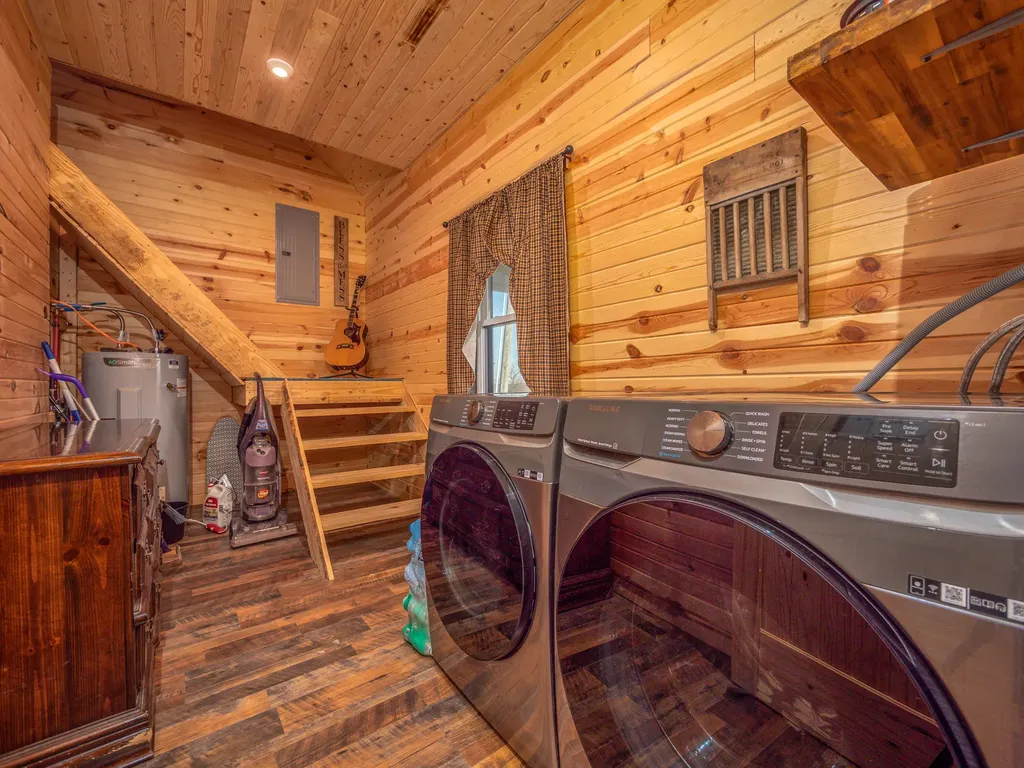 2850 Tea Run Road Ewing KY 41039