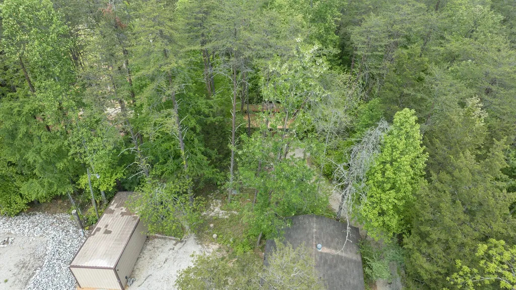 2040 Echo Point Road Bronston KY 42518