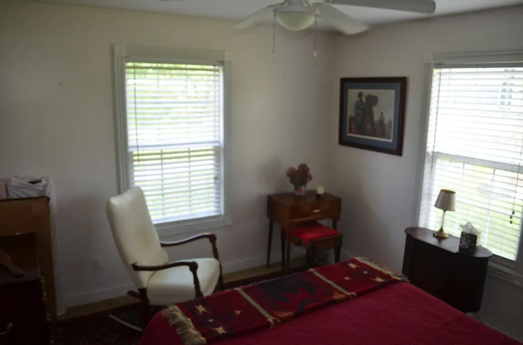 15 Delmas Gilliam Road London KY 40741
