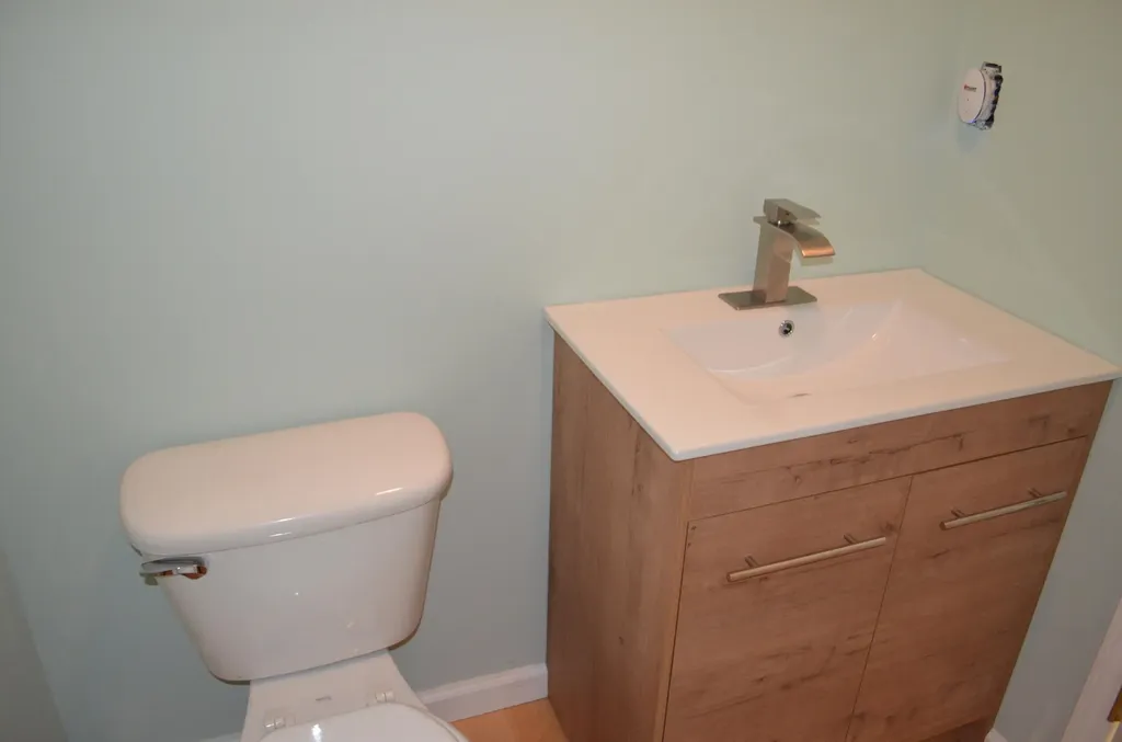 15 Delmas Gilliam Road London KY 40741