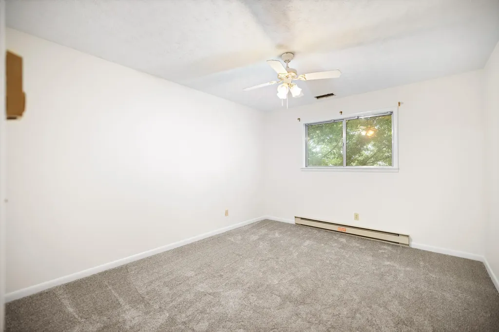 2371 State Highway 1568 Monticello KY 42633