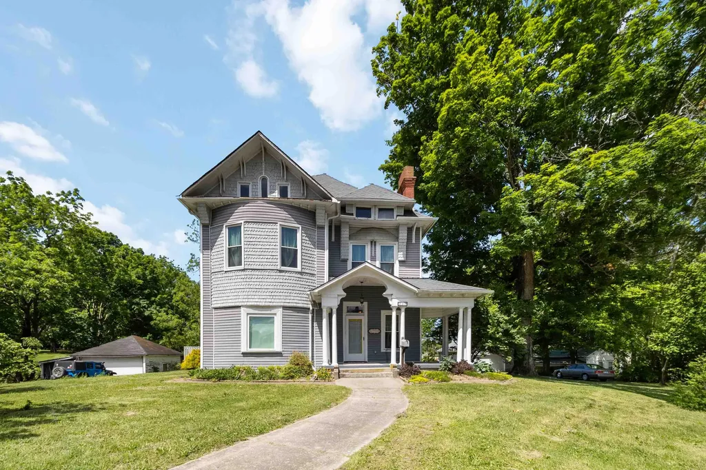 217 Lexington Street Lancaster KY 40444