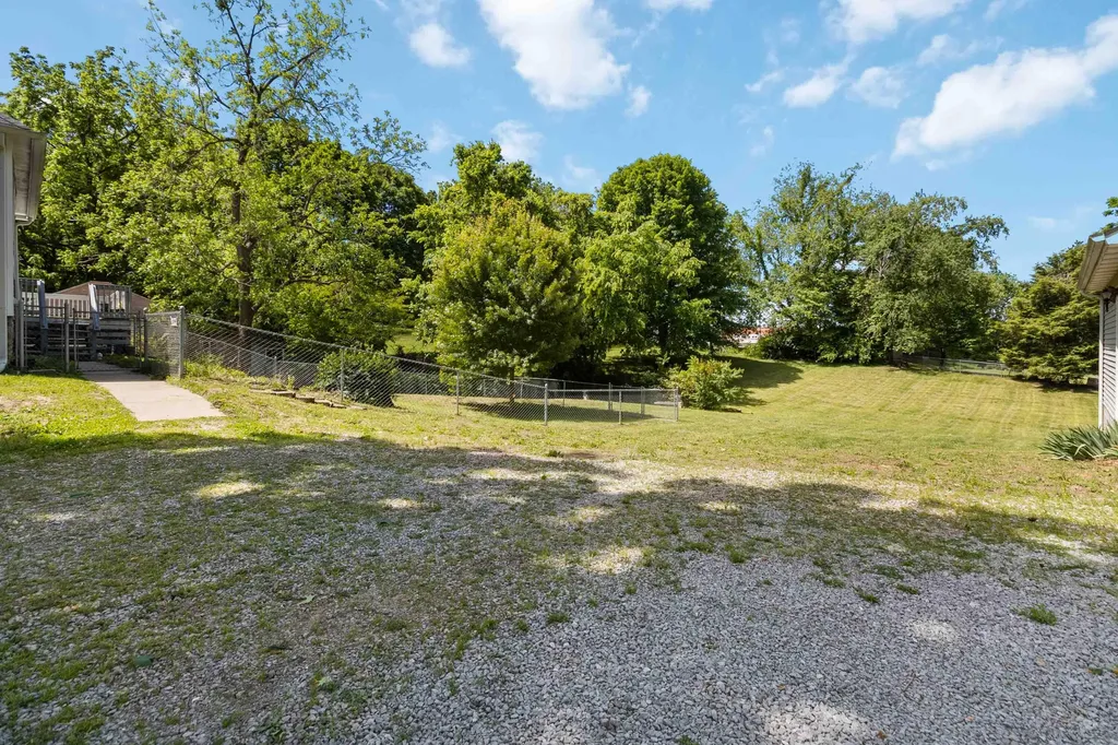 217 Lexington Street Lancaster KY 40444
