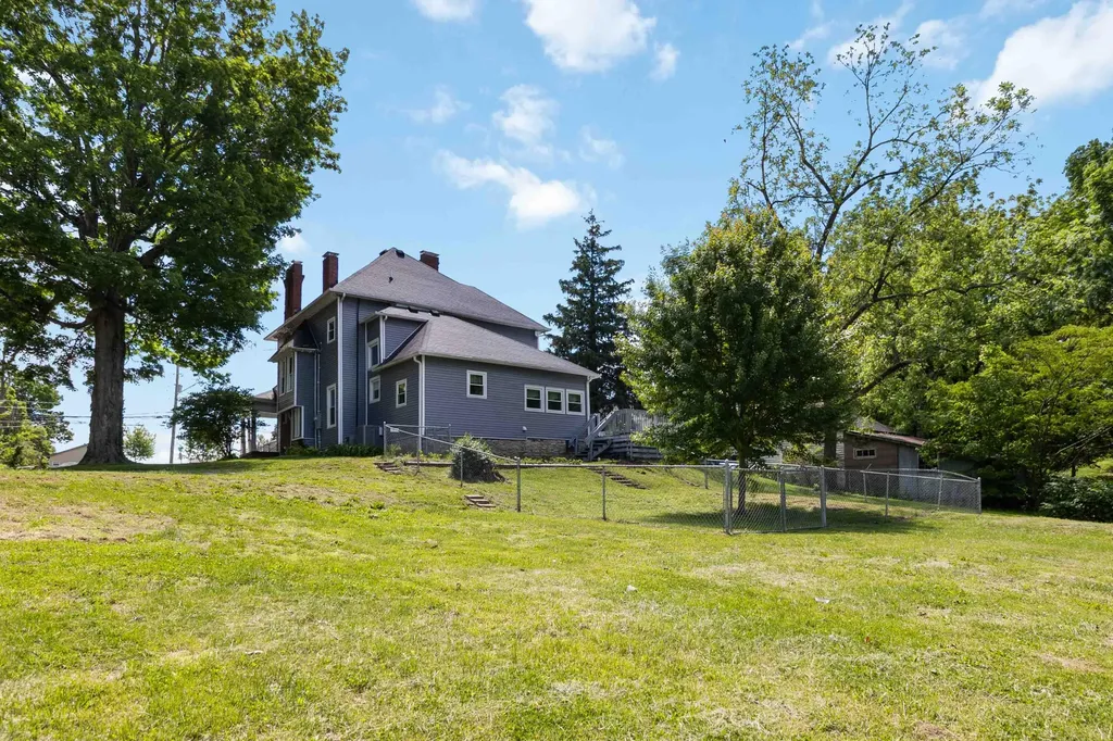 217 Lexington Street Lancaster KY 40444