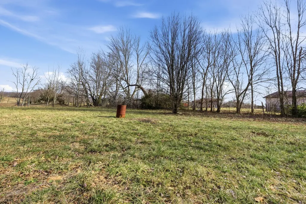 99 Orchard Street Crab Orchard KY 40419
