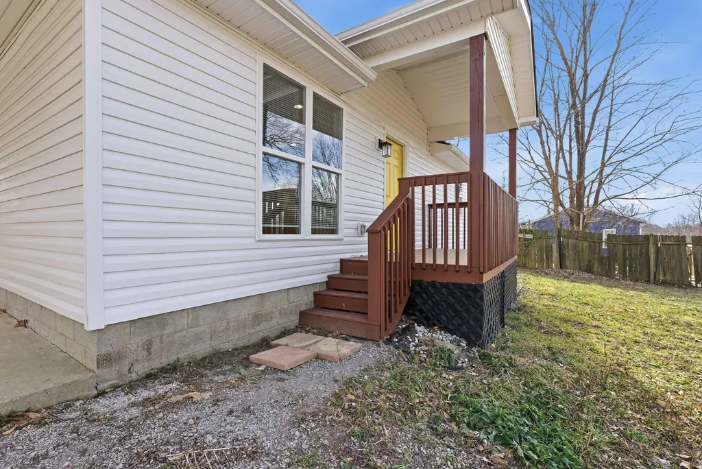 99 Orchard Street Crab Orchard KY 40419