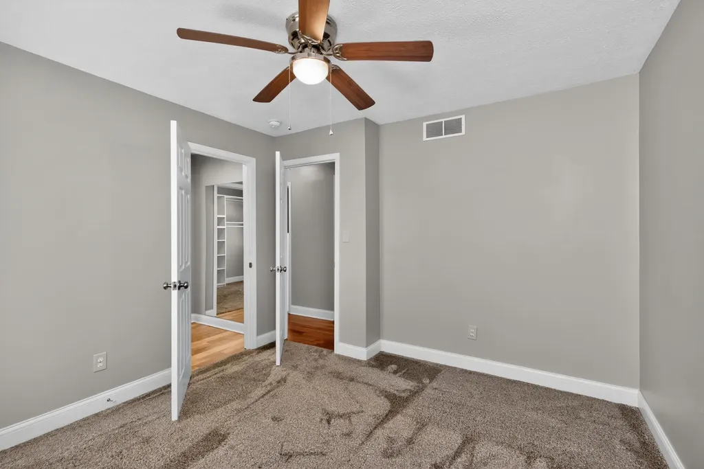 1407 Beulah Park Lexington KY 40517