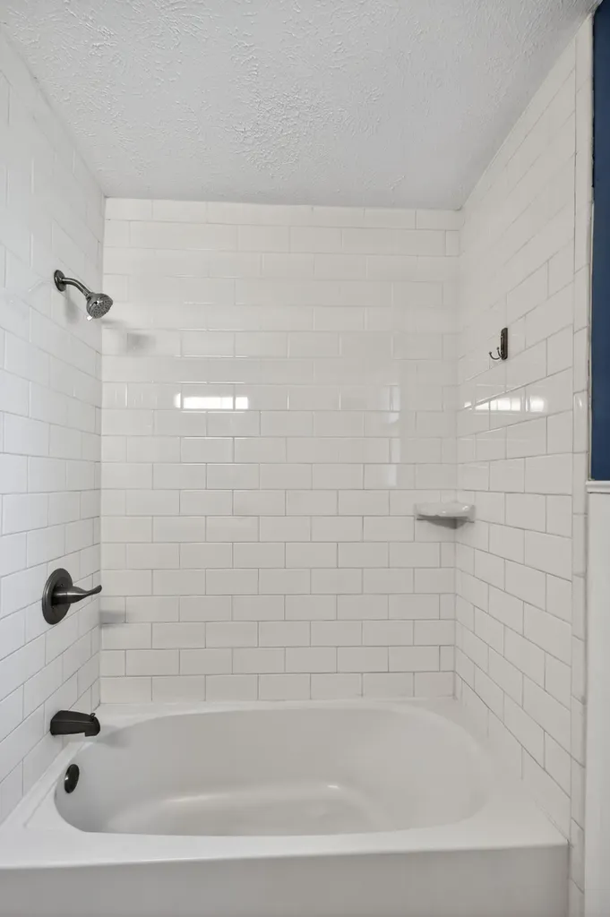 1407 Beulah Park Lexington KY 40517