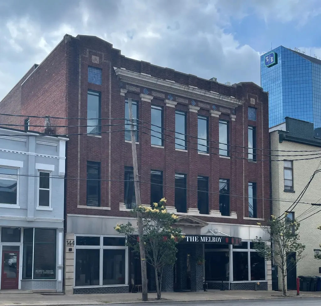 144 N Broadway Lexington KY 40507