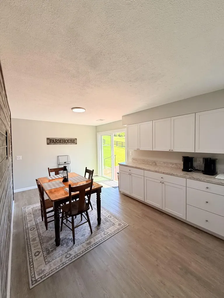 3439 Upper Jackstown Road Carlisle KY 40311