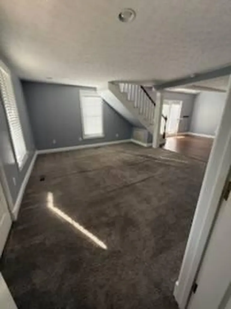203 Fairgrounds Street Columbia KY 42728