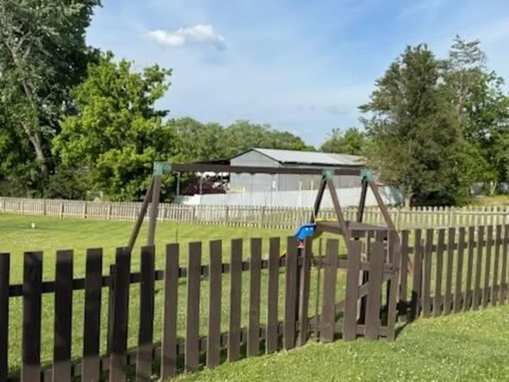 203 Fairgrounds Street Columbia KY 42728