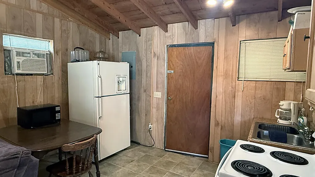 277 Camp Attrahunt Road Monticello KY 42633