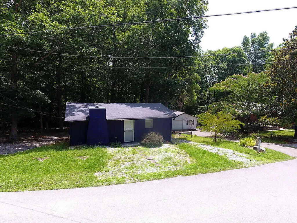 277 Camp Attrahunt Road Monticello KY 42633