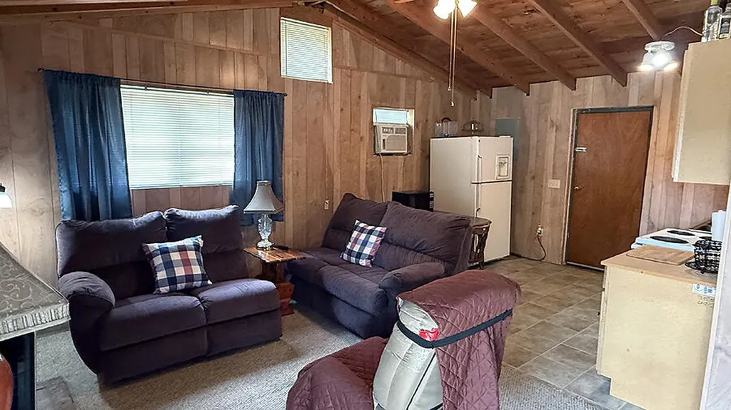 277 Camp Attrahunt Road Monticello KY 42633